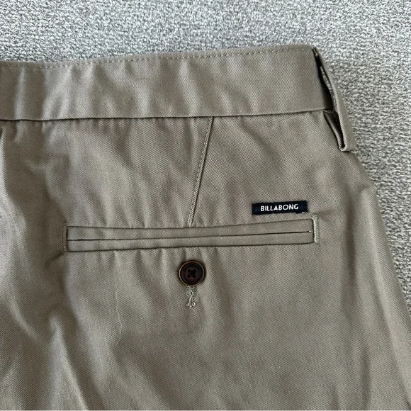 Billabong Carter Shorts, Men size 32 Tan Flat Front Casual Skater Surfer Style - Picture 5 of 8